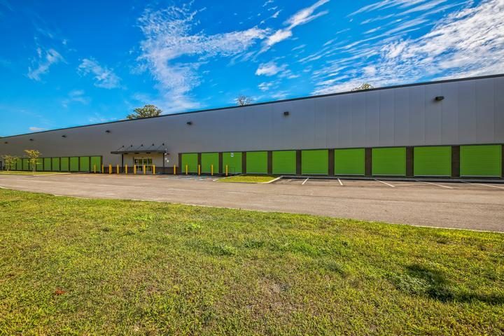 street view of Manhattan Mini Storage on Hillside Ave in Pearl River, NY
