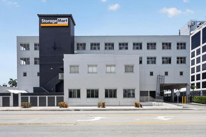 Facility exterior at StorageMart in Miami Florida