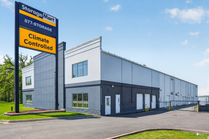 Facility exterior at StorageMart in Elgin Illinois