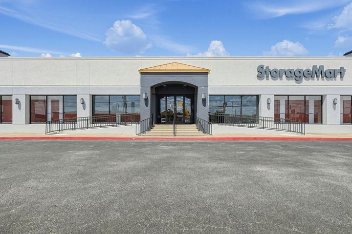 Front view of facility exterior at StorageMart in San Antonio TX