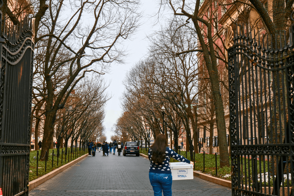 College Campus with a Manhattan Mini Storage moving box