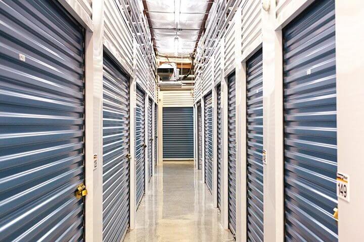 Storage Units in Northland Kansas City near MCI StorageMart