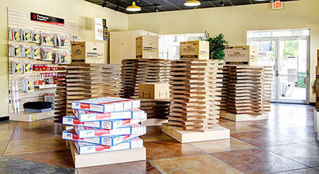 StorageMart en Northwest 7th street en Miami instalación de almacenamiento