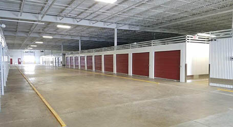 StorageMart en Excelsior Boulevard en Hopkins Zonas de carga cubiertas